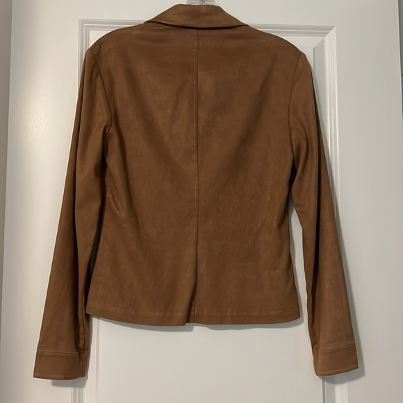 BCBG Button Up Top - Picture 3 of 5